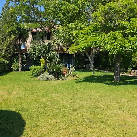 Make Yourself At In Halkidiki's Paradise Villa