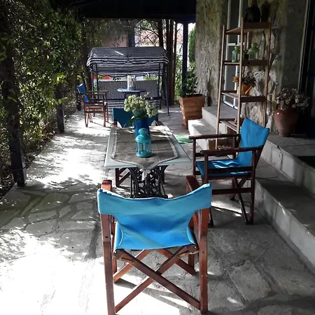 εξοχική βίλλα στο με κήπο 1 στρέμμα ,πάρκινγκ & Bbq * 포씨디