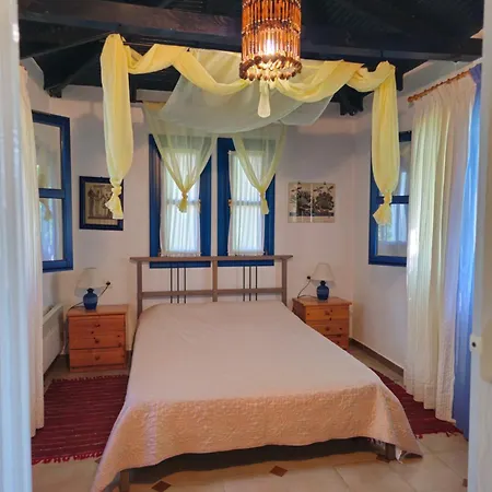 Villa Make Yourself At In Halkidiki's Paradise *